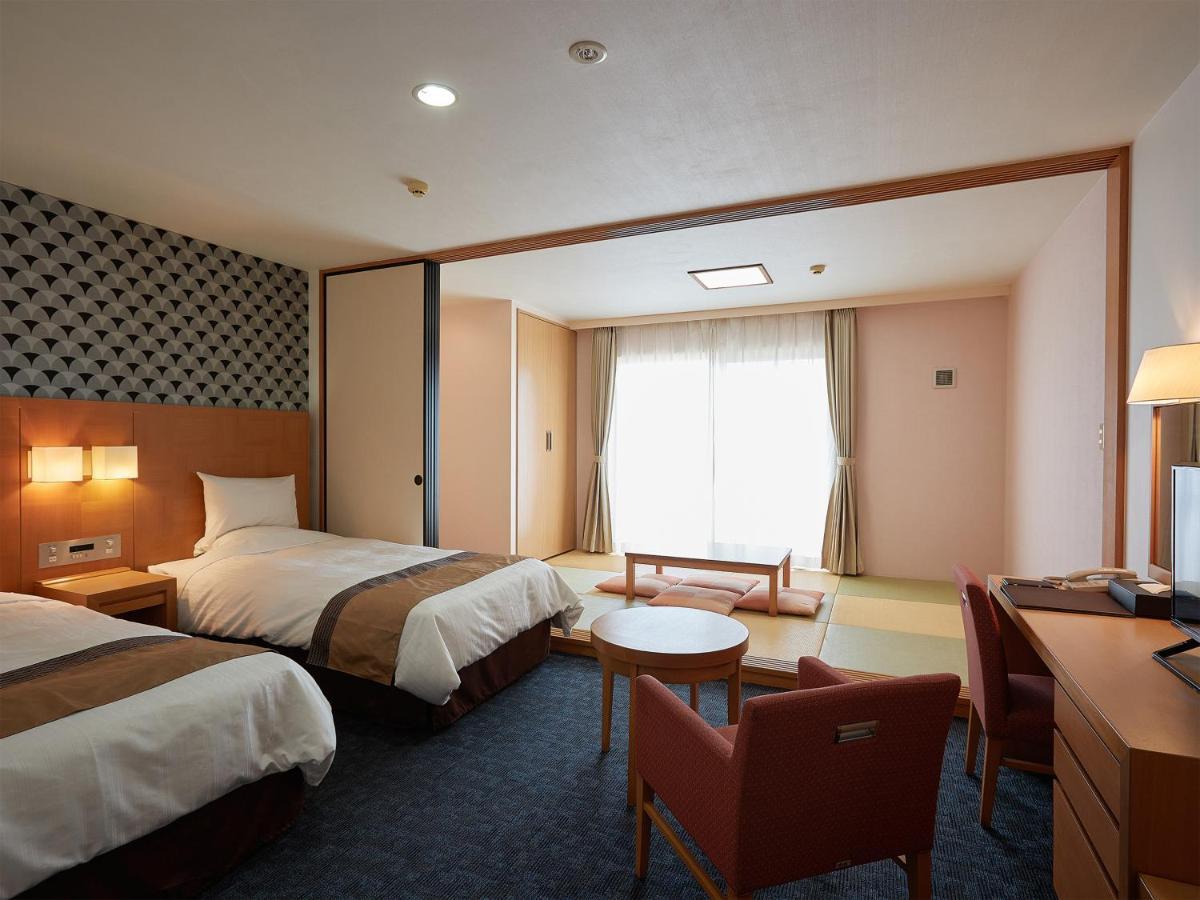 Hotel Murasakimura Yomitan Dış mekan fotoğraf